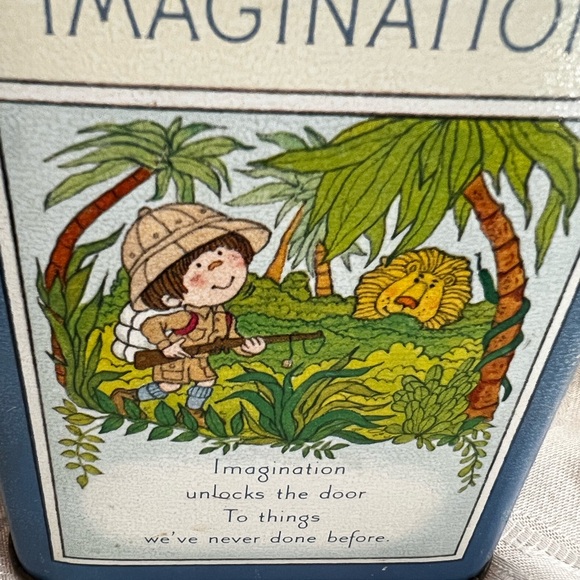 USA made, vintage Hallmark Coin Bank - Picture 4 of 9